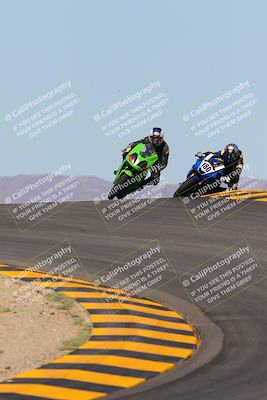 media/Oct-09-2022-SoCal Trackdays (Sun) [[95640aeeb6]]/Turns 9 and 10 (1050am)/